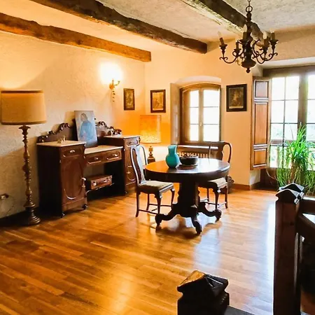 Casale Esa Vila *